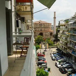 An For 2-4 Friends. Appartement